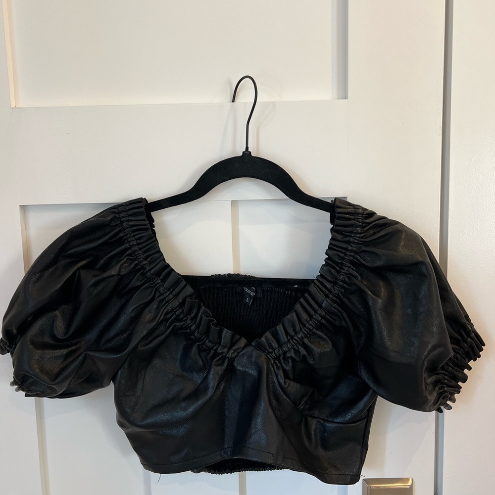 Cute black leather going out top with puffy sleeves.